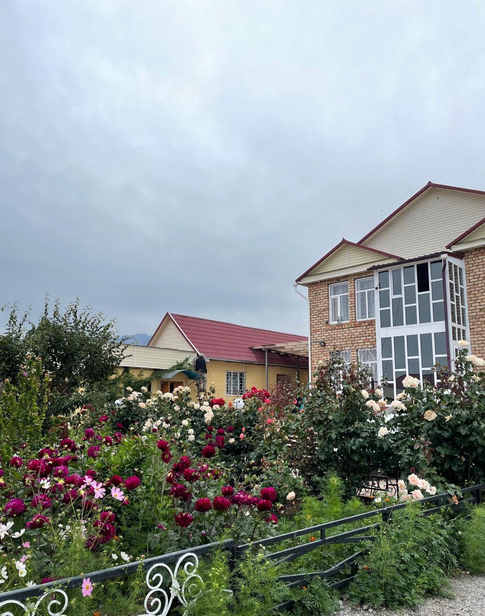Guest House Ugra Barskoon Dış mekan fotoğraf